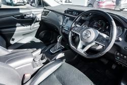 2022 Nissan
X-TRAIL Ti