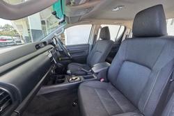 2016 Toyota Hilux SR