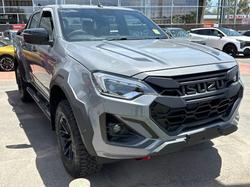 2025 Isuzu D-MAX BLADE