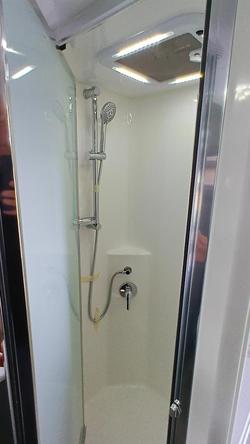 2024 Red Centre Oasis 20 Type B (was $168,990, now $139,990)