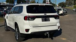 2025 Ford Everest Platinum