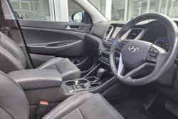 2016 Hyundai
                Elantra Elite
