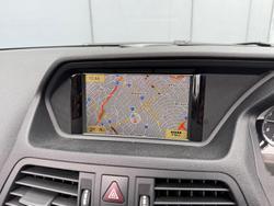 2011 Mercedes-Benz E-Class E500 Avantgarde A207 Palladium silver