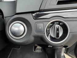 2011 Mercedes-Benz E-Class E500 Avantgarde A207 Palladium silver