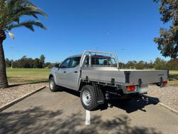 2024 Nissan Navara SL