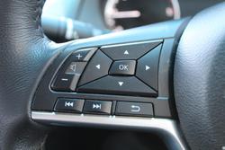 2023 Nissan Navara ST-X