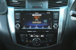 2023 Nissan Navara ST-X