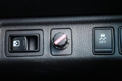 2023 Nissan Navara ST-X