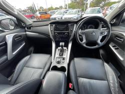 2017 Mitsubishi Pajero Sport Exceed