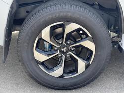 2024 Mitsubishi Pajero Sport Exceed