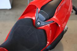 2025 Ducati Panigale V2 S Panigale Red