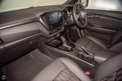 2024 Isuzu D-MAX BLADE