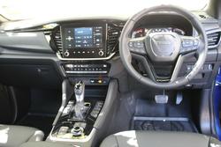 2025 Isuzu MU-X LS-T