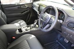 2025 Isuzu MU-X LS-T