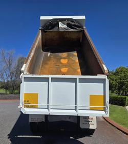 2008 Isuzu Cxz Giga WHITE