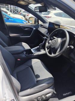 2023 Toyota RAV4 XSE