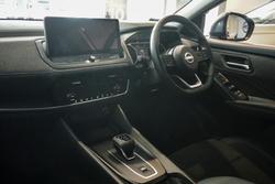 2025 Nissan QASHQAI ST-L