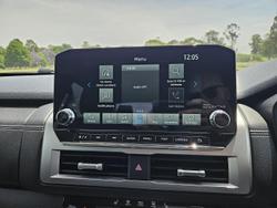 2025 Mitsubishi Triton GLS