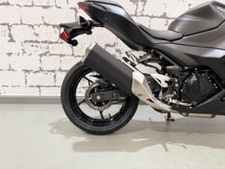 2025 Kawasaki Ninja 500 (EX500G) Ninja Black