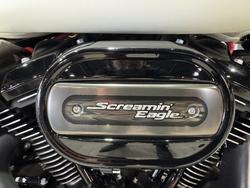 2018 Harley-davidson FLHXS STREET GLIDE SPECIAL Bonneville Salt Denim