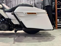 2018 Harley-davidson FLHXS STREET GLIDE SPECIAL Bonneville Salt Denim