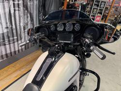 2018 Harley-davidson FLHXS STREET GLIDE SPECIAL Bonneville Salt Denim