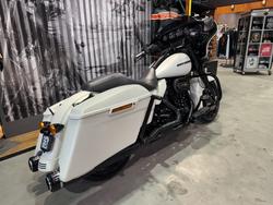2018 Harley-davidson FLHXS STREET GLIDE SPECIAL Bonneville Salt Denim