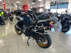 2022 CFMOTO 800MT Touring MT Blue