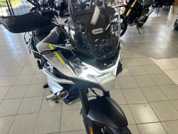 2022 CFMOTO 800MT Touring MT Blue