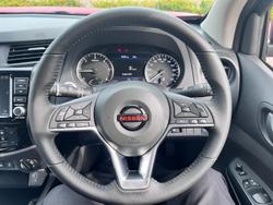 2025 Nissan Navara PRO-4X