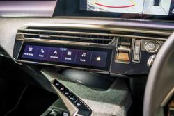 2025 Peugeot 5008 GT Premium Hybrid P74 MY25 Titanium Grey