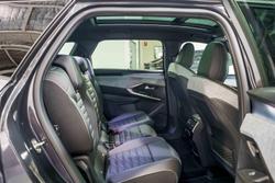 2025 Peugeot 5008 GT Premium Hybrid P74 MY25 Titanium Grey