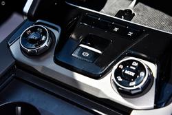 2025 LDV D90 Executive