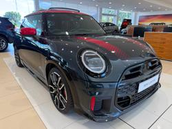 2024 MINI Cooper JCW Favoured