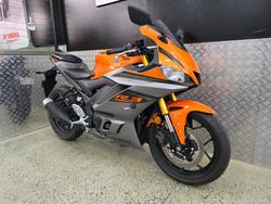 2022 Yamaha YZF-R3 ORANGE