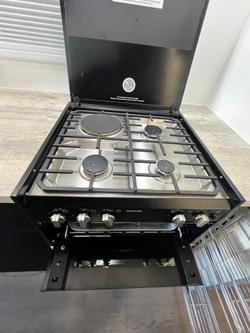 2022 Windsor Daintree