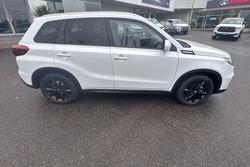 2024 Suzuki Vitara Turbo