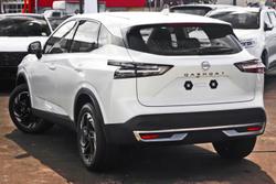 2025 Nissan QASHQAI ST-L