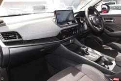 2025 Nissan QASHQAI ST-L