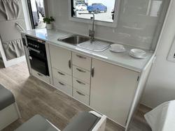 2025 Supreme 1990_R_K1e3_T Sunray 19'9