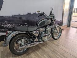 2003 Triumph THUNDERBIRD Black