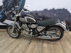 2003 Triumph THUNDERBIRD Black
