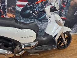 2012 APRILIA SCARABEO 300ie WHITE