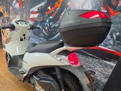 2012 APRILIA SCARABEO 300ie WHITE