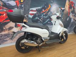 2012 APRILIA SCARABEO 300ie WHITE