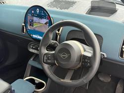 2025 MINI Countryman C Favoured