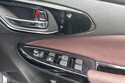 2025 Suzuki
Fronx
