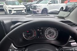 2025 Suzuki
Fronx