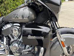 2024 Indian ROADMASTER CLASSIC Metalic Black