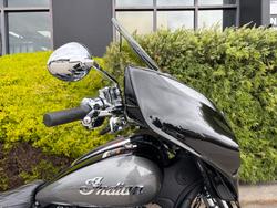 2024 Indian ROADMASTER CLASSIC Metalic Black